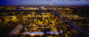 Saudi Aramco Shuts 400,000-Bpd Refinery After Houthi Strike.